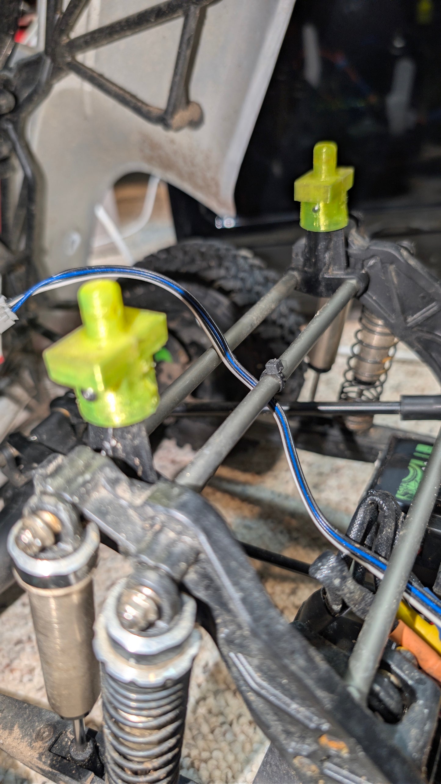 HOCKEY PUCK LIFT KIT (for the FMS RTR Bronco)